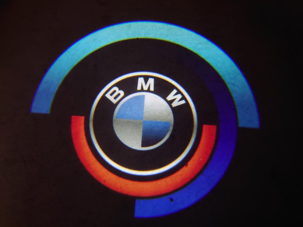 BMWロゴ (1).JPG